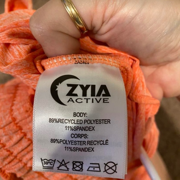 Zyia coral jumpsuit - Picture 8 of 10